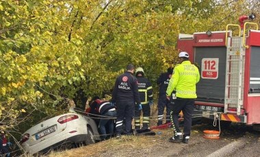 Adıyaman'da otomobil ile hafif ticari araç çarpıştı: 3 ölü