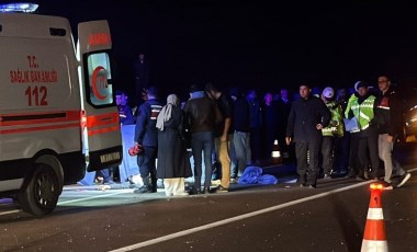 Bartın'da otomobilin çarptığı belediye işçisi hayatını kaybetti