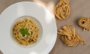 MasterChef Fettucini Alfredo nasıl yapılır? Şefinden enfes Fettucini Alfredo tarifi...