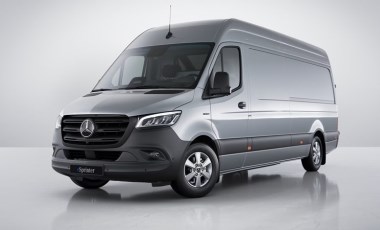 Mercedes-Benz hafif ticari araçlarda elektrikli dönüşüme başlıyor: İşte yeni eSprinter