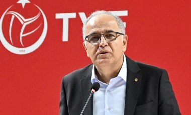 Mehmet Akif Üstündağ, Uluslararası Voleybol Federasyonu Konsey Başkanı seçildi!