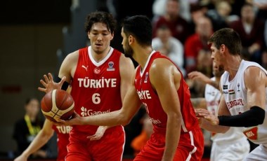 12 Dev Adam Macaristan'ı devirdi: EuroBasket biletini kaptı!