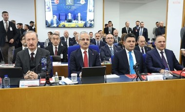 TBMM Plan ve Bütçe Komisyonu görüşmelerinde tartışmalar yaşanırken, CHP ‘garanti ödemelerine’ tepki gösterdi: ‘Milletin kanını emdiniz’