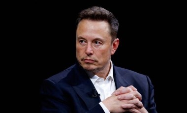 Elon Musk'tan, İngiltere'e suçlama: Zalim bir polis devleti