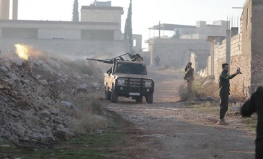 HTŞ öncülüğünde cihatçı gruplar Halep'in orta kesimlerine ulaştı