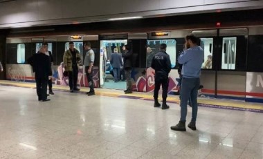 Marmaray'da intihar girişimi: 15 yaşındaki çocuk raylara atladı!