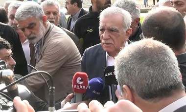 Yerine 3 kez kayyum atanan Ahmet Türk'ten açıklama: 'Guinness Rekorlar Kitabı'na girdim'