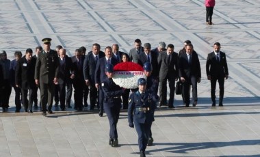 Anahtar Parti, Anıtkabir’i ziyaret etti