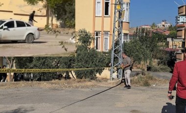 Erkek şiddeti durmuyor... Barışma teklifini kabul etmeyen kadını av tüfeği ile vurdu!