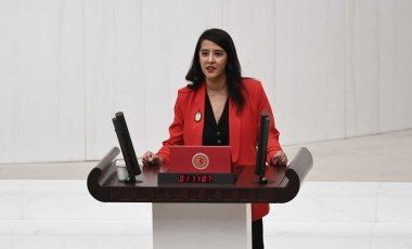 Sevda Karaca’dan şirket teşviklerine sert tepki: ‘Bakanlık ‘Sanayiye Teşvik, İşçiye Kazık Bakanlığı’ adını almalı’