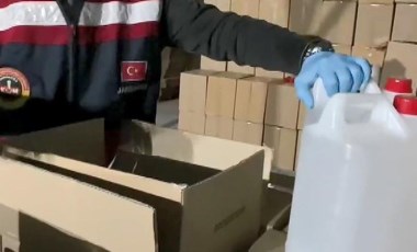 Samsun'da 11 bin litre 'etil alkol' ele geçirildi: 6 zanlı yakalandı