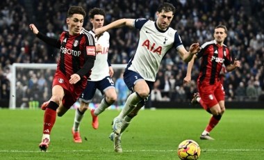 Fulham 10 kişi kaldı: Tottenham kendi evinde kayıp!