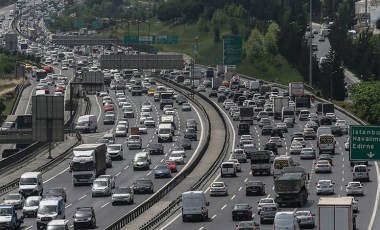 İstanbul'da 'pazartesi' trafiği: Yüzde 70'e dayandı!