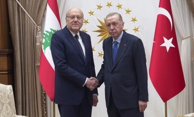 Erdoğan, Mikati'yi resmi törenle karşıladı