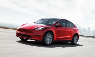 Tesla yüz binlerce aracı etkileyen sorunu yazılım güncellemesi ile uzaktan çözecek!