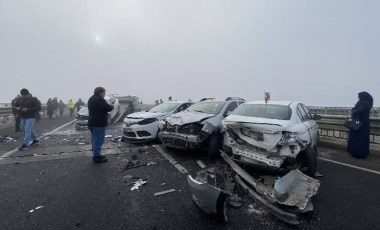 Diyarbakır'da 13 araç birbirine girdi... Yaralılar var!