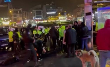 Alkollü sürücünün yakınları polislere saldırdı!