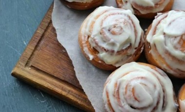 Akşam beş çayının yeni favorisi olacak: Cinnamon Roll tarifi