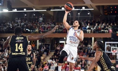 Anadolu Efes, Monaco'ya direnemedi