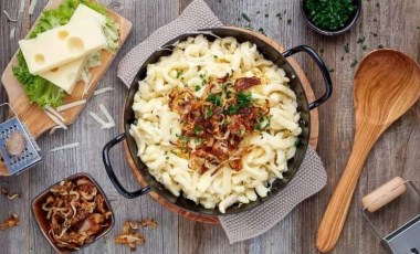 MasterChef Käsespätzle nasıl yapılır? Alman usulü enfes makarna Käsespätzle tarifi