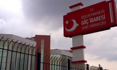 Göç İdaresi Başkanlığı sınır dışı edilen kaçak göçmen sayısını açıkladı