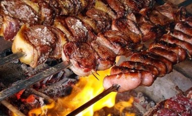 Brezilya mutfağının eşsiz lezzeti: Churrascaria tarifi