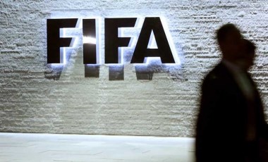 İngiliz basını duyurdu: FIFA'dan devrim niteliğinde değişiklik!