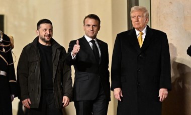 Macron, Zelenski ve Trump, Paris'te görüştü