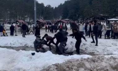 Hamsi Festivali'nde ortalık karıştı: Yumruklar havada uçuştu