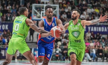 TOFAŞ, Anadolu Efes'i devirerek liderliğini sürdürdü!