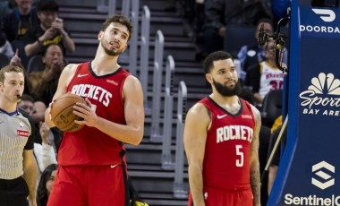 Alperen Şengün yıldızlaştı: Houston Rockets iki maç sonra kazandı!