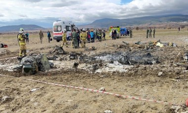 Isparta'da akaryakıt istasyonunun yanına askeri helikopter düştü: 6 asker şehit!