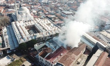 Kemeraltı Çarşısı'nda yangın