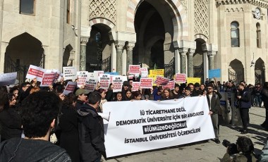 İstanbul Üniversitesi öğrencilerinden 'Duvarsız üniversite' eylemi: ‘Rektörün şahsi malı gibi işliyor’