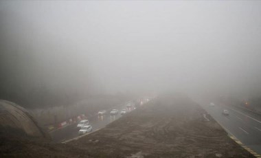 Bolu Dağı'nda sis ve sağanak görüş mesafesini düşürdü