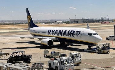 Ryanair, İsrail'e uçuşlarını iptal etme kararı aldı