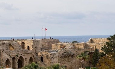 Kıbrıs'ın Tarihi ve Turistik Bir Cenneti: Girne