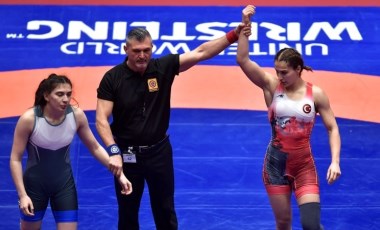 3 milli sporcu Avrupa Güreş Şampiyonası'nda finale çıktı!