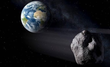 Yeni keşfedilen bir asteroit, Dünya'yla Ay arasından geçti