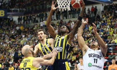 Fenerbahçe farklı kazandı adını finale yazdırdı