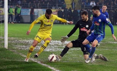 Fenerbahçe'den muhteşem geri dönüş! Çaykur Rizespor 1-3 Fenerbahçe