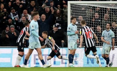 Newcastle puanı son dakikada aldı!