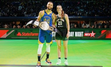 Curry, Ionescu'ya karşı 3 Sayı Yarışmasını kazandı!