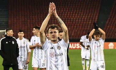 Taraftarlar tepki göstermişti: Beşiktaş, Emirhan Delibaş ile yollarını ayırdı!