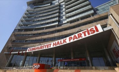 CHP’nin 75 sayfalık seçim beyannamesinde neler yer alıyor? CHP lideri Özel: ‘Seçim çıkışın ilk adımı’