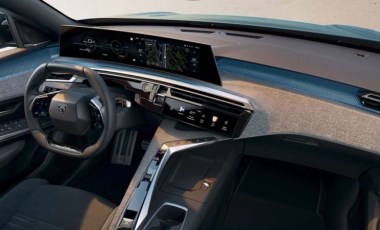 Peugeot'dan yapay zeka atağı: ChatGPT i-Cockpit'e geliyor! Modeller belli oldu...