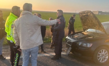 Kamyondan düşen malzeme kazaya neden oldu: 2 yaralı