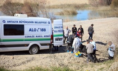 Antalya'da korkunç olay: Ördek avına çıkan köpek, ceset buldu