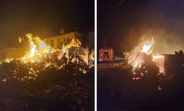 Kastamonu'da korkutan anlar: Buzdolabı patladı, iki ev yandı!