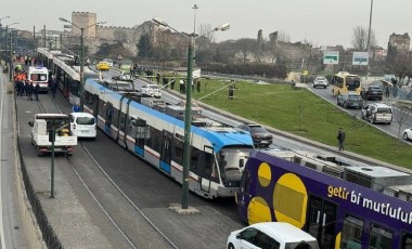 Topkapı'da tramvayın çarptığı kişi hayatını kaybetti!